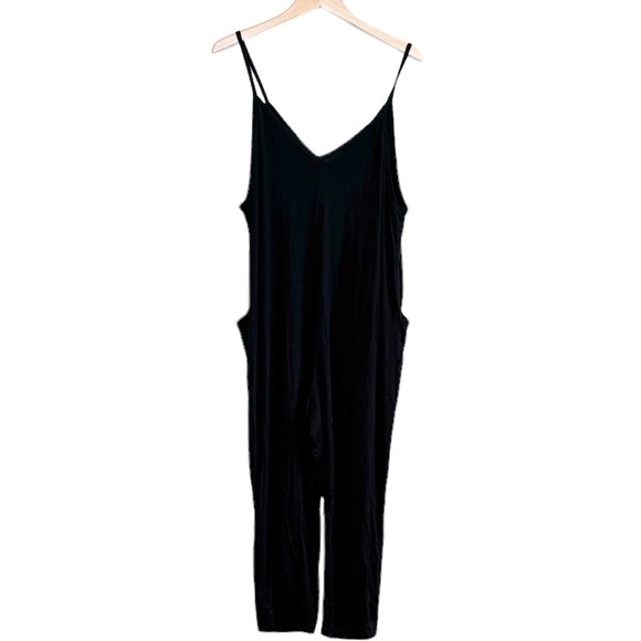 π 6/$60, Shein Onesie, Romper, Black, Spaghetti Straps, Pockets, Size Large - Picture 2 of 6